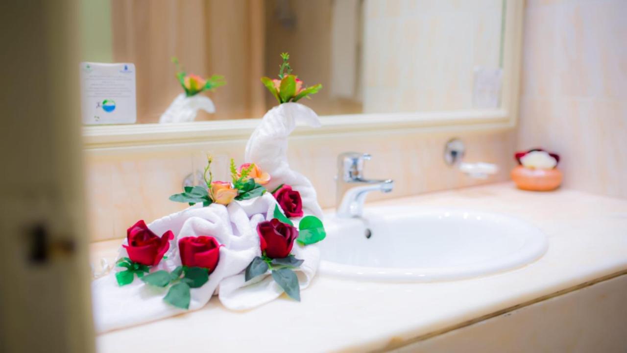 อมีร์ พาเลซ Hotel โมนาสตีร์ ภายนอก รูปภาพ